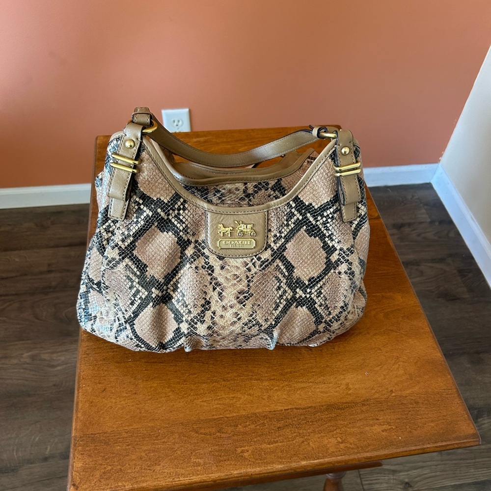 COACH tan and black snakeskin leather hobo bag - Picture 2 of 14